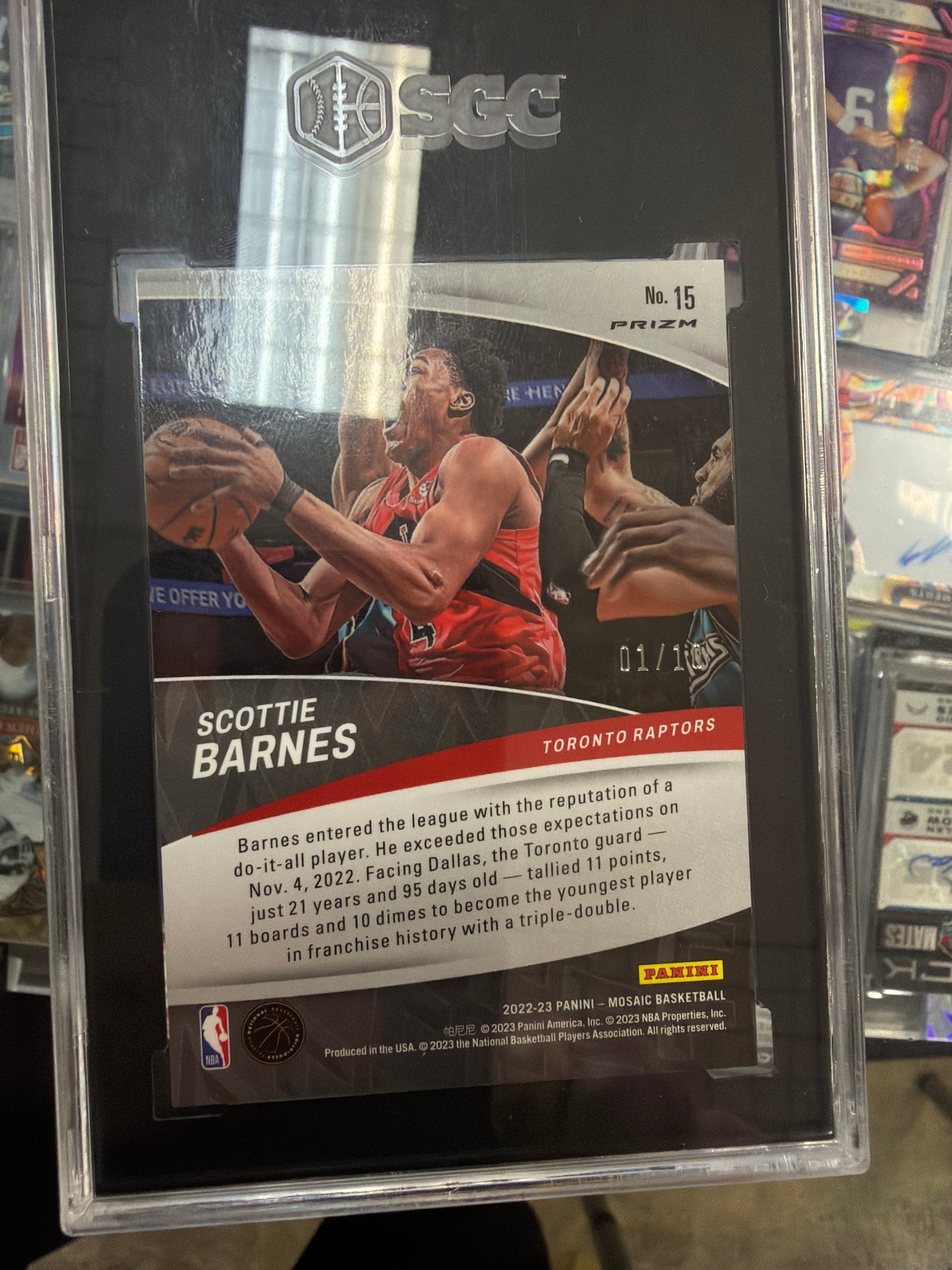 2022-23 Mosaic Scottie Barnes Elevate Fluorescent Pink Prizm /10 SGC 9.5 Raptors