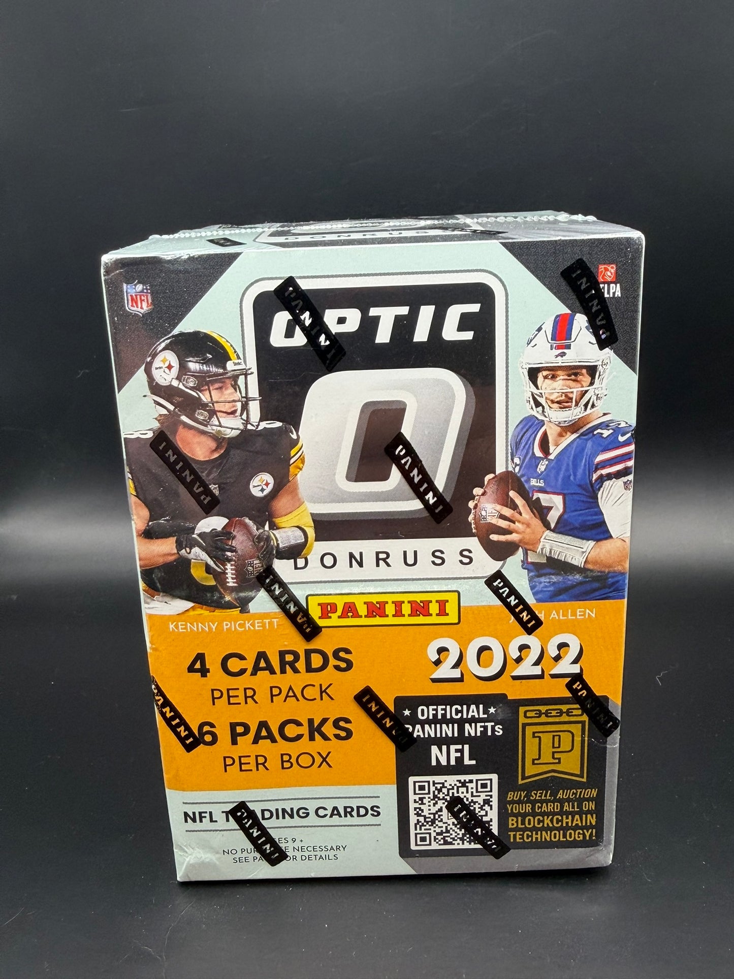2022 Panini Donruss Optic NFL Football Blaster Box