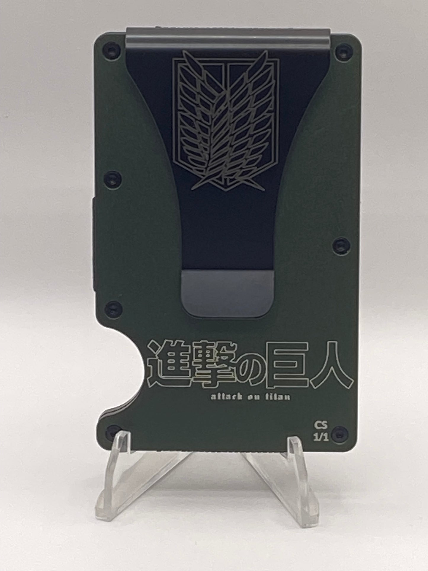 Levi & Mikasa Attack on Titan RFID Wallet – 1/1 Scout Regiment Edition