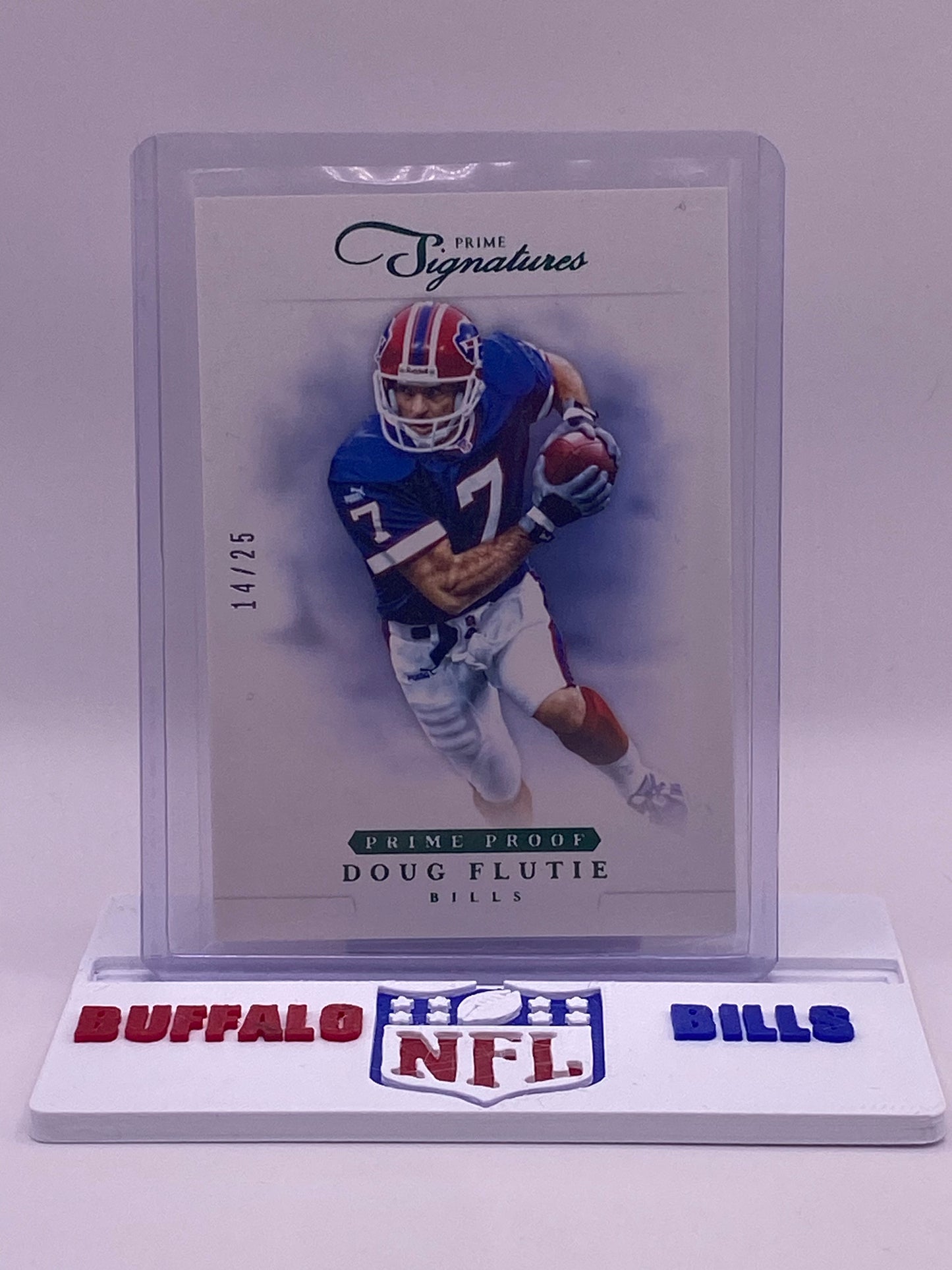 2012 Panini Prime Signatures Doug Flutie “Prime Proof” #142 (14/25) – Buffalo Bills SP | Stand Included