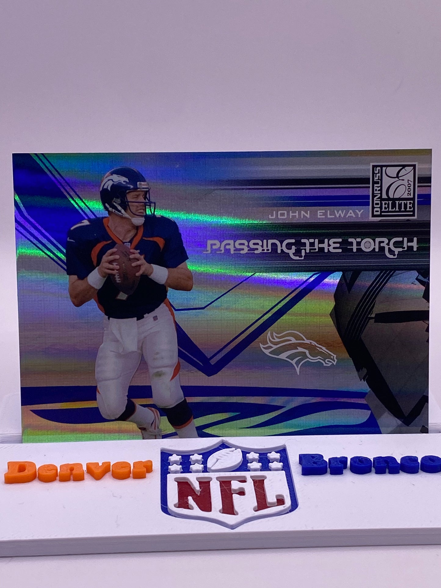 2007 Donruss Elite John Elway Passing the Torch PT-13 Broncos 058/200 Serial #/200