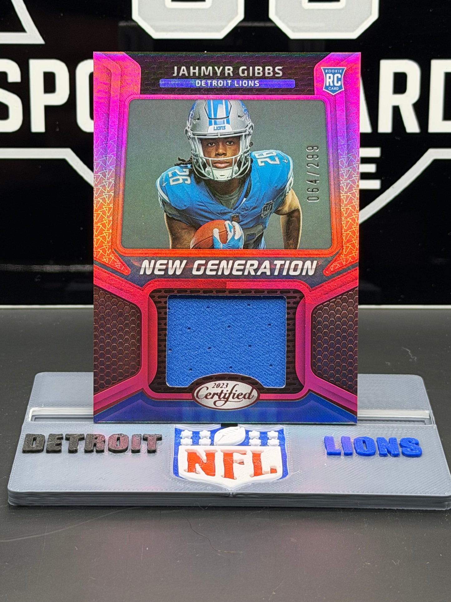 2023 Panini Certified Jahmyr Gibbs RC Jersey New Generation 064/299 Lions NGJM-15