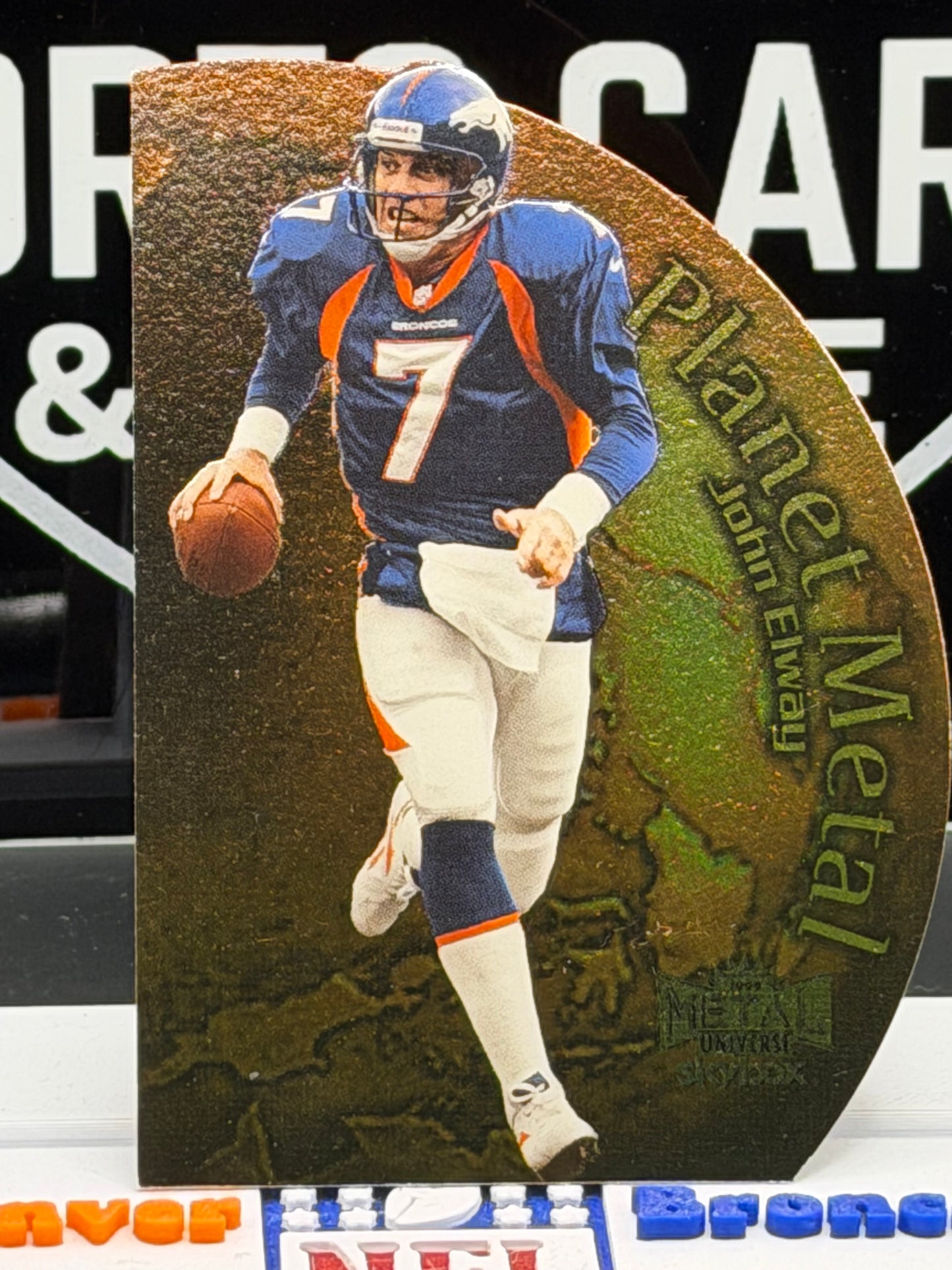 1999 SkyBox Metal Planet Metal John Elway /15 Die-Cut Broncos HOF